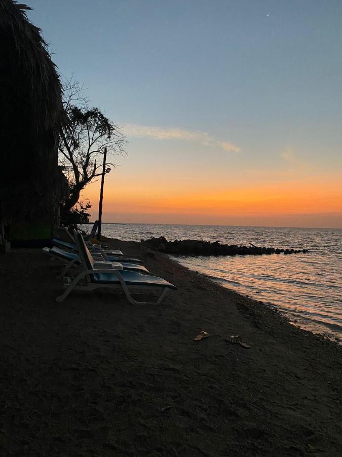 Isla Luna Beach Isla Barú Dış mekan fotoğraf